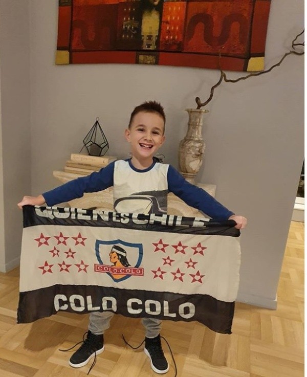 Nieto de Mirko Jozic – Bandera de Colo Colo