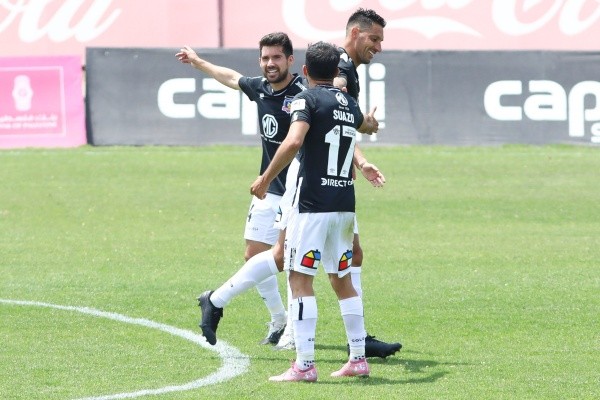 Fuentes y Suazo naufragaron en el mediocampo de La Cisterna / FOTO: Agencia Uno