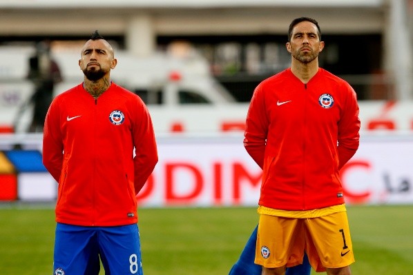 Arturo Vidal y Claudio Bravo 