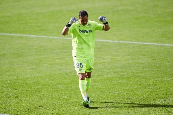 Claudio Bravo vuelve a la acción Claudio Bravo vuelve a la acción