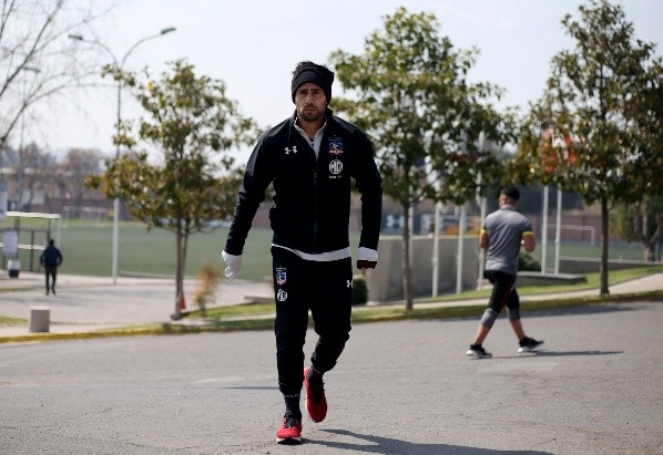Jorge Valdivia debe ponerse a tono físicamente antes de redebutar con Colo Colo. | Foto: Agencia UNO.
