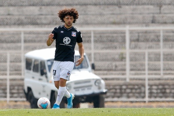 Maximiliano Falcón – el nuevo líder de la zaga alba | Foto: Agencia Uno