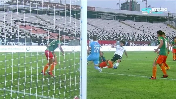 La última, era penal en todos lados.| Foto: Captura.