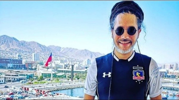 Quique Neira es un reconocido hincha de Colo Colo. | Foto: Archivo.