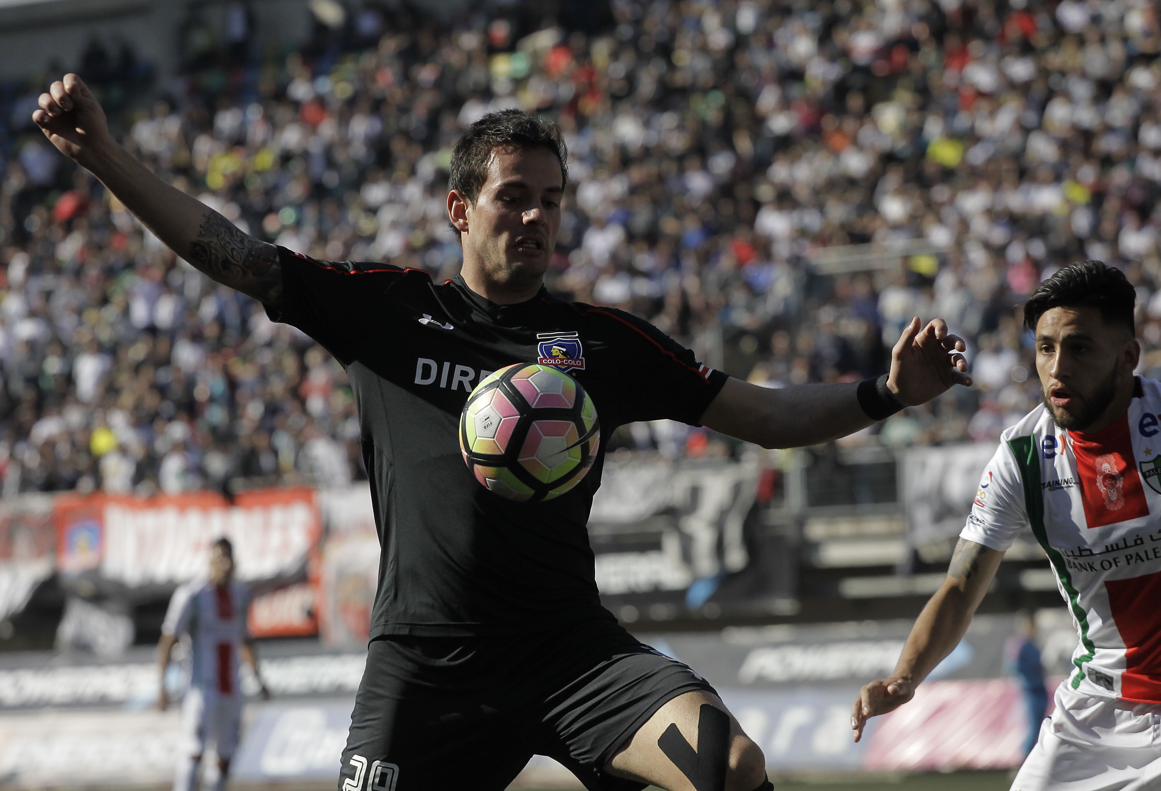 Octavio Rivero anotó 23 goles en su paso por Colo Colo. | Foto: Agencia UNO.