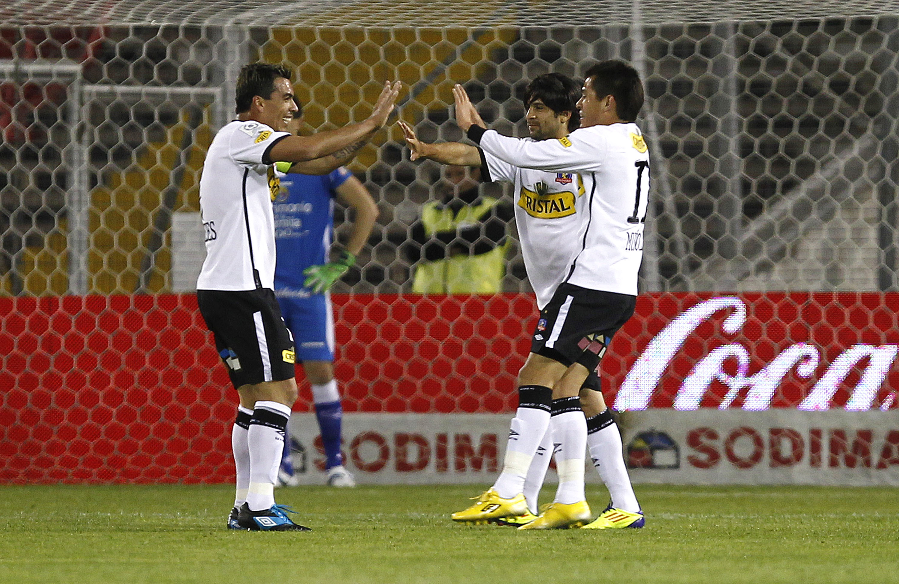 Wilchez y Paredes celebrando en Colo Colo / FOTO: Agencia Uno