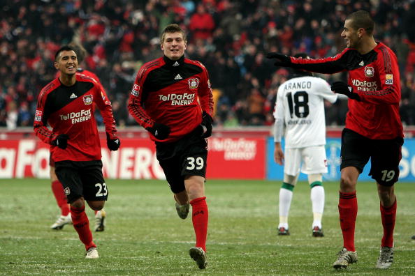 Arturo Vidal y Toni Kroos Arturo Vidal y Toni Kroos