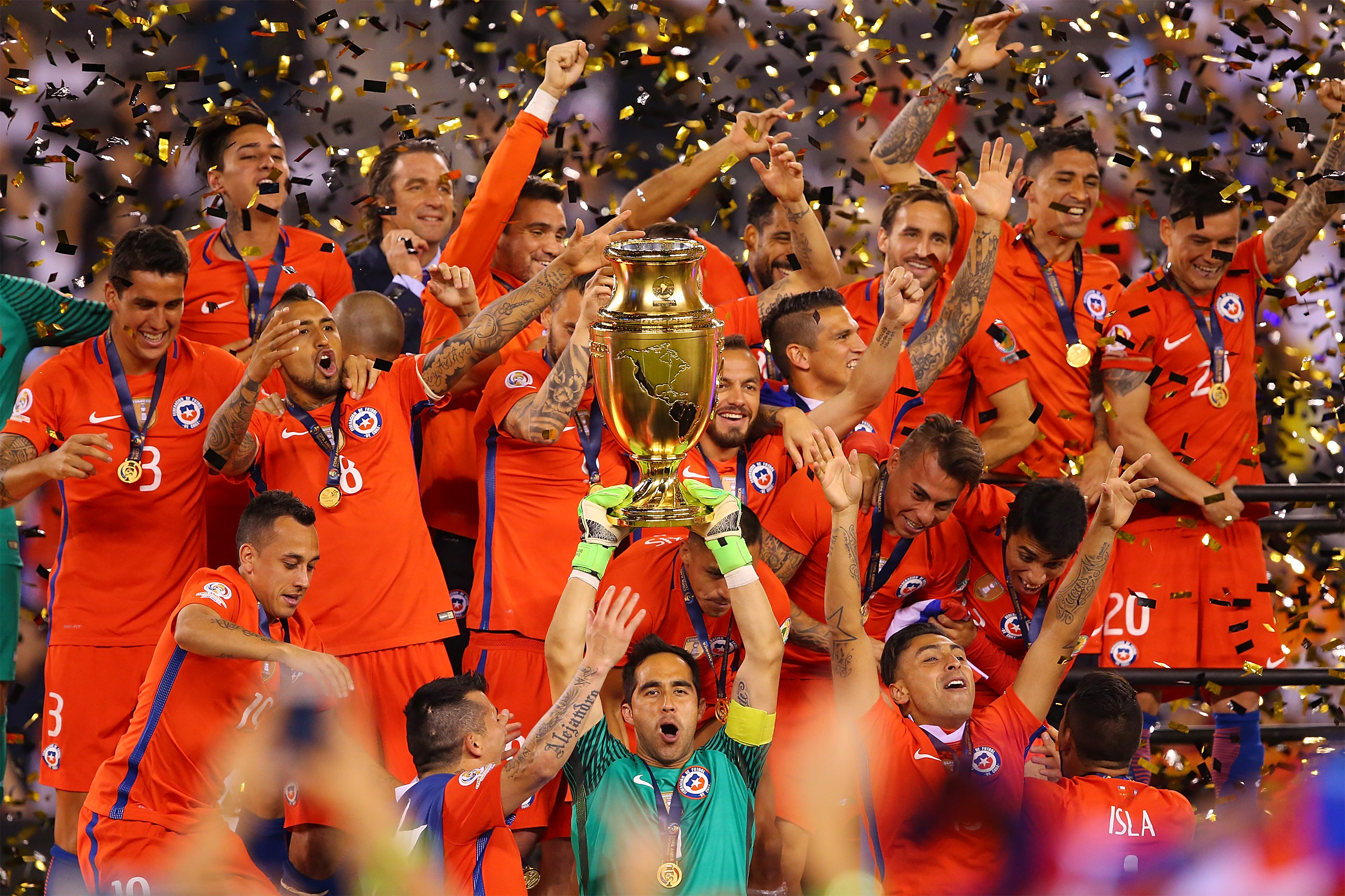 Claudio Bravo y una nueva Copa América para la selección chilena. | Foto: Getty Images.