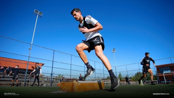 Miiko Albornoz trabaja para quedarse con el puesto de titular | Foto: Colo Colo oficial.