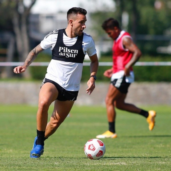 Matías Zaldivia busca mantenerse en la titularidad de Colo Colo / FOTO: Colo Colo