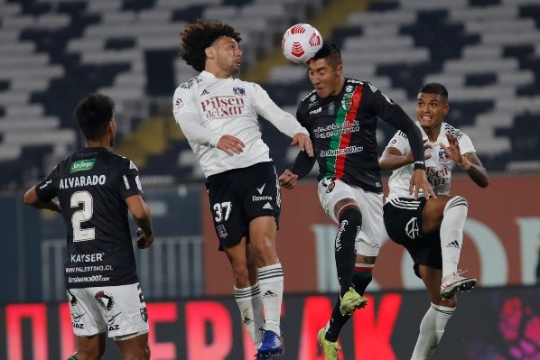 Falcón no solo lucha con el peso, también por ser titular en Colo Colo | Foto: archivo