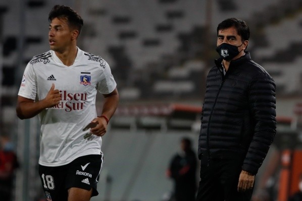 Gustavo Quinteros quiere devolver a Colo Colo a Copa Libertadores / FOTO: Agencia Uno