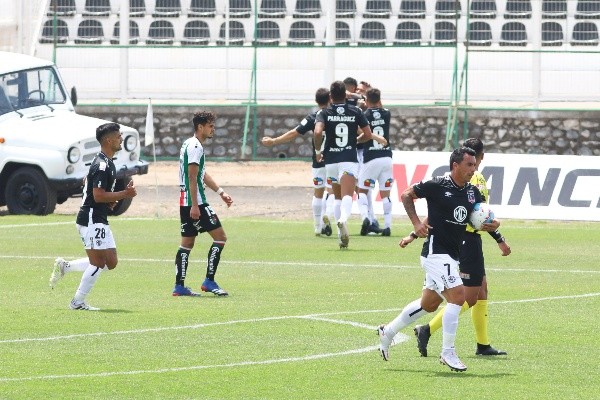 Colo Colo espera sostener su buena campaña ante Palestino | Foto: Agencia Uno