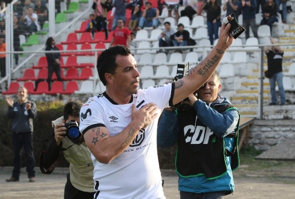 El Municipal de La Cisterna fue testigo del gol 215 de Esteban Paredes | Foto: Agencia Uno