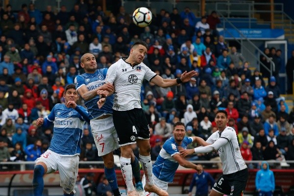 Matías Zaldivia jugando el último partido de los albos en San Carlos el 2018 / FOTO: Agencia Uno