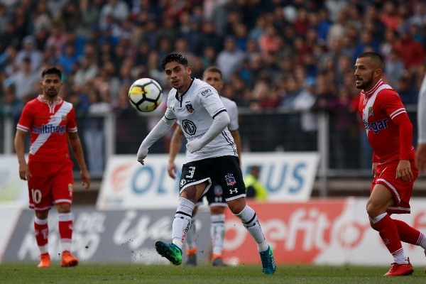 Bryan Carvallo nunca se pudo consolidar como titular en Colo Colo | Foto: Agencia Uno
