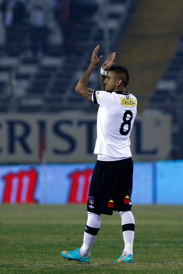 Arturo Vidal en el estadio Monumental
