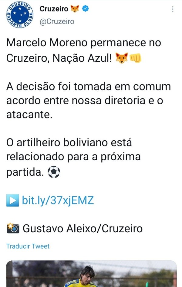 Cruzeiro confirmando la permanencia de Moreno Martins.