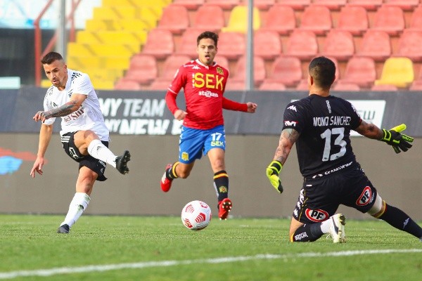 El Cacique se perdió varias oportunidades de gol en su visita al Santa Laura. | Foto: Agencia UNO.