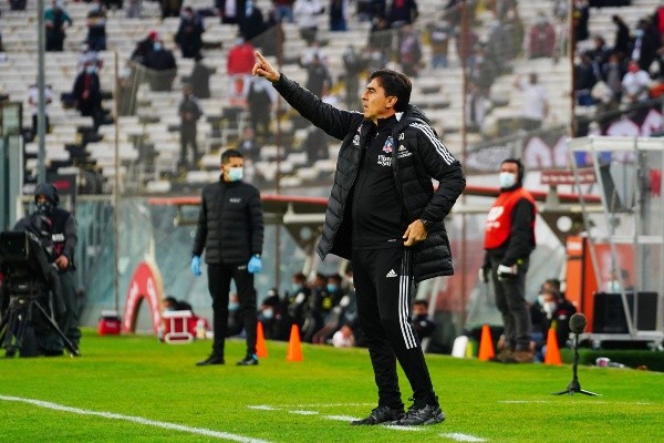 Gustavo Quinteros quiere completar el plantel para asegurar la clasificación a la próxima Copa Libertadores / FOTO: Guille Salazar