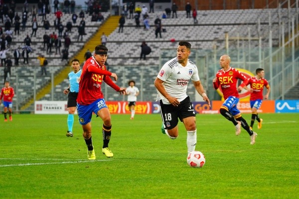 Iván Morales anotó un doblete en la goleada sobre Unión Española / FOTO: Guille Salazar