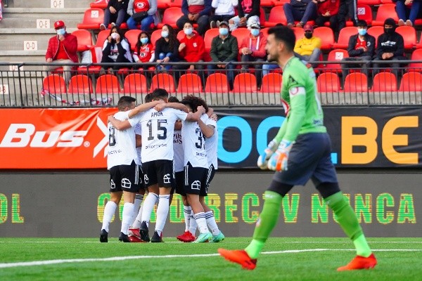 El Cacique se puso en ventaja rápidamente tras autogol de Víctor González. Fuente: Guillermo Salazar.