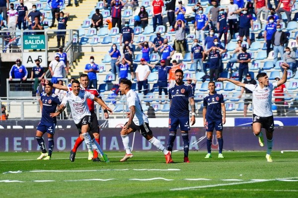 Colo Colo sigue en racha ante los azules. (Foto: Guillermo Salazar)