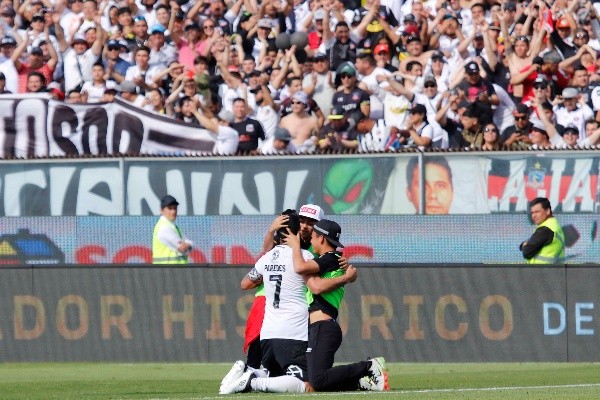 Paredes festejó junto a sus hijos. (Foto: Agencia Uno)