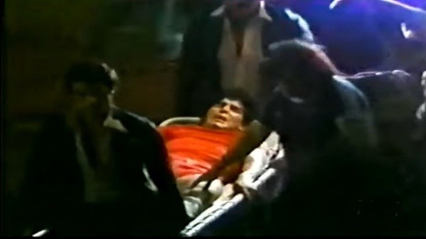 Pelusa salió lesionado tras una fuerte entrada de Leonel Herrera. Fuente: Archivo