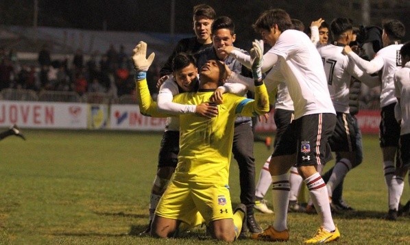 Omar Carabalí tiene toda una vida jugando en el Fútbol Joven del Cacique. | Foto: Colo Colo.