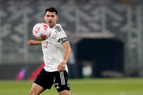 César Fuentes como capitán en Colo Colo