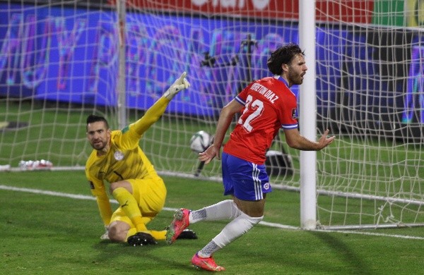 Ben Brereton anotó en el último triunfo de la Roja sobre Paraguay / FOTO: Agencia Uno