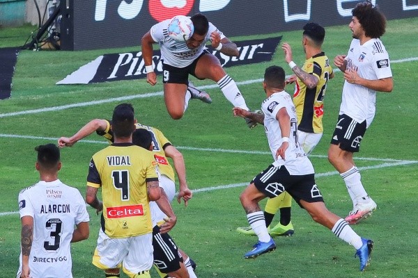Este gol de cabeza de Parraguez a Coquimbo debe ser uno de los más gritados del último tiempo. | Foto: Agencia UNO.
