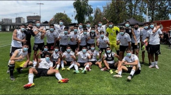 Fútbol Joven de Colo Colo