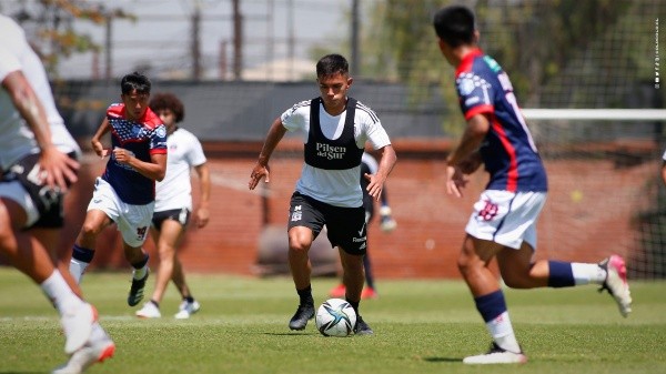 Vicente Pizarro fue parte de la goleada sobre Recoleta / FOTO: Sebastián Órdenes – Colo Colo