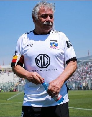 Carlos Caszely es uno de los máximos ídolos en la historia de Colo Colo