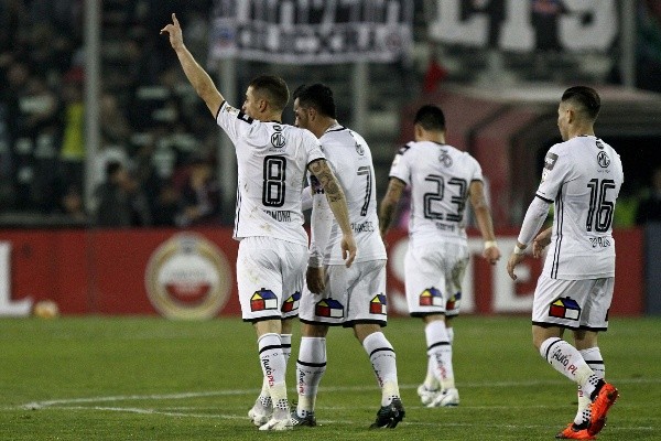 El gol de Carlos Carmona a Corinthians es uno de los más recordados en el último tiempo por los hinchas de Colo Colo / FOTO: Agencia Uno