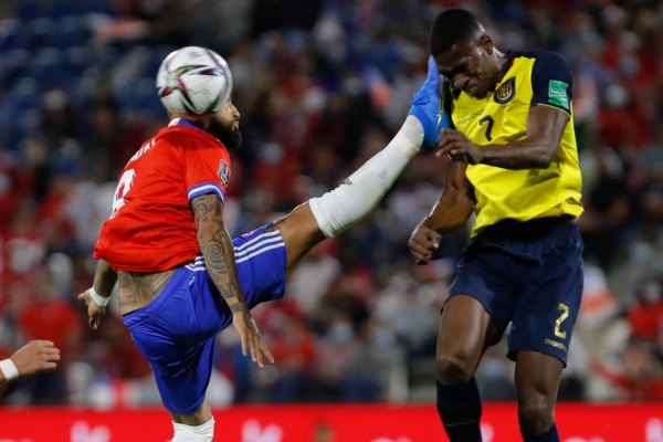Arturo Vidal quedó suspendido por tres fechas por esta infracción / FOTO: Agencia Uno