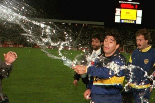 Diego Maradona sólo estuvo 45 minutos en aquel partido frente a Colo Colo.