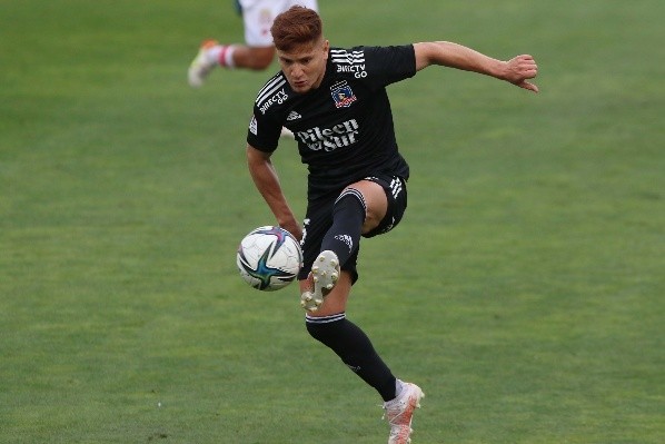 Leo Gil manifestó su admiración por Riquelme.