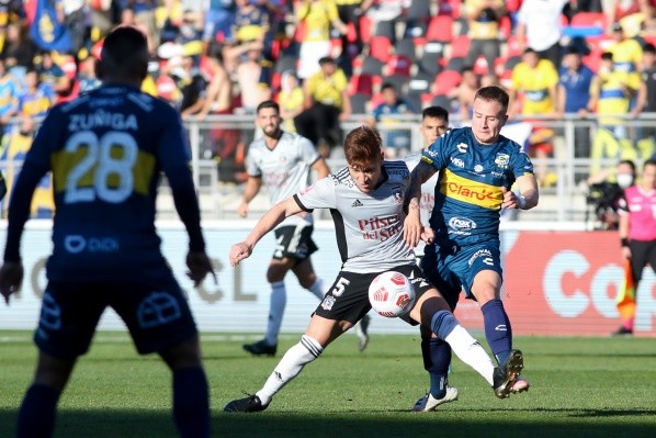 Leonardo Gil se perderá el debut ante Everton / FOTO: Agencia Uno