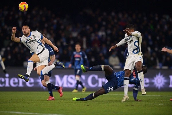 Inter se enredó en el San Paolo / FOTO: Getty Images