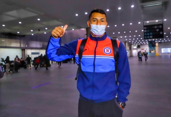 Iván Morales espera ansioso su debut con la Máquina Cementera / FOTO: Cruz Azul