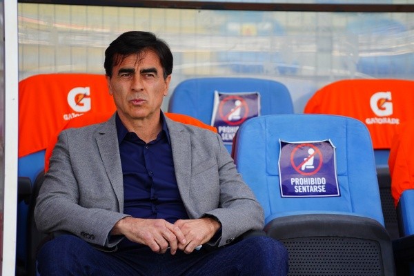 Gustavo Quinteros todavía no sabe de derrotas ante la U. | Foto: Guillermo Salazar.