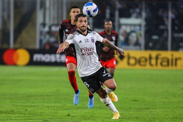 Gabriel Costa se ha afirmado en Colo Colo. / FOTO: Agencia Uno