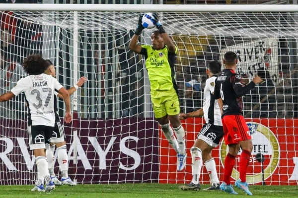 Omar Carabalí debutó en Copa Libertadores ante River Plate. Imagen Agencia Uno