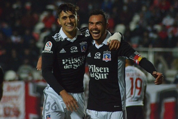 Gabriel Suazo celebra su primer gol del torneo. Imagen: Agencia Uno