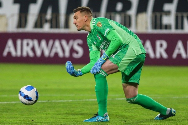 Franco Armani lidera la lista de bajas por infectados de covid-19 en River Plate. | Foto: Agencia UNO.