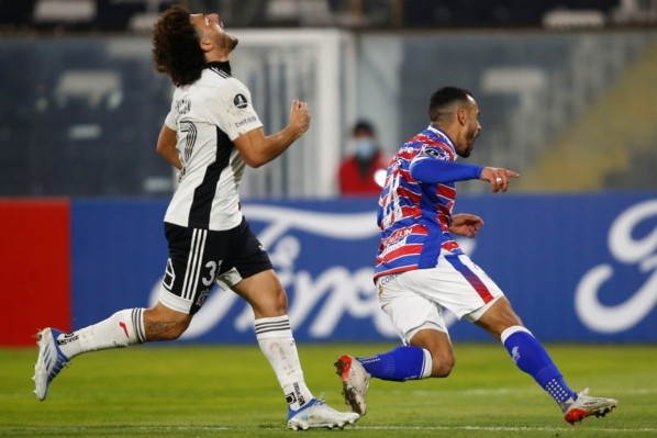 Colo Colo no pudo hacer buen fútbol y cayó ante Fortaleza | Imagen archivo