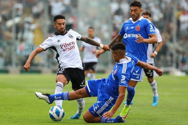 La U busca estadio para poder recibir a Universidad de Chile. | Foto: Agencia UNO.